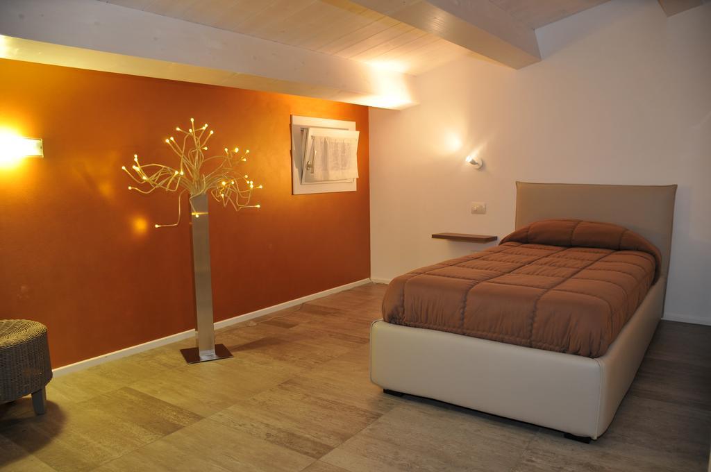 Angolo Divino Hotel Loreto Room photo